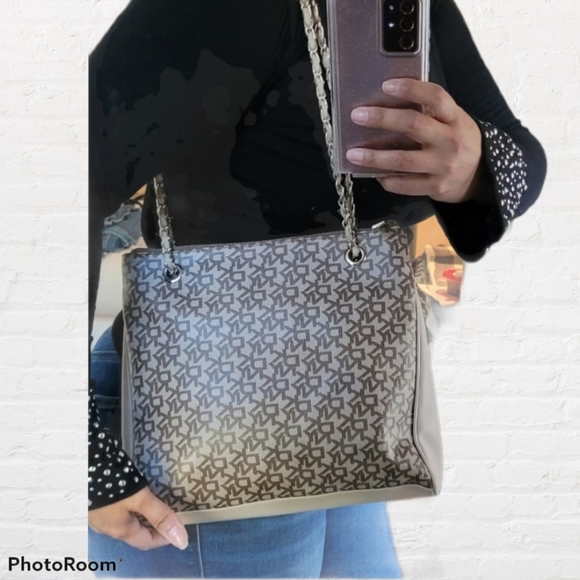 DKNYC Handbags - DKNY large Crossbody/shoulder bag